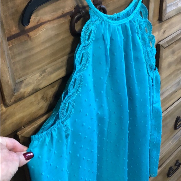 Spring Top - Picture 2 of 2